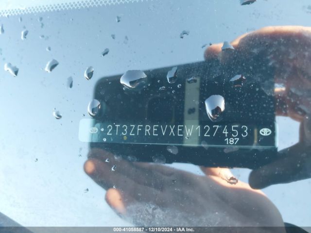 2T3ZFREVXEW127453 Toyota RAV4 LE