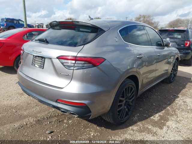 ZN661YUS1MX378504 Maserati Levante S Gransport