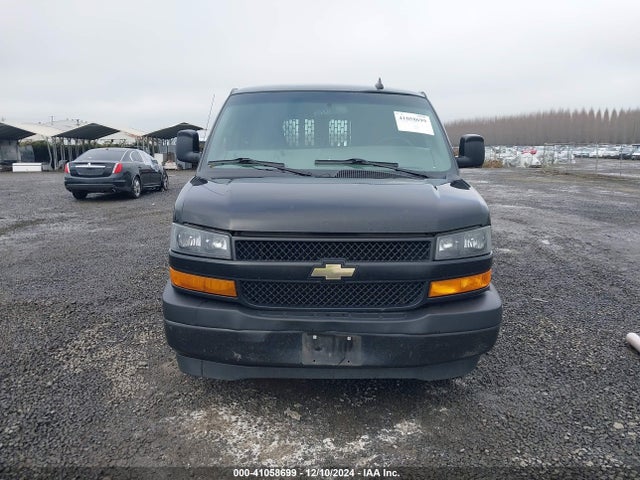 Chevrolet Express 2500 Work Van 2019 1GCWGAFP5K1184381 Image 12