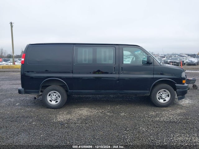Chevrolet Express 2500 Work Van 2019 1GCWGAFP5K1184381 Image 13