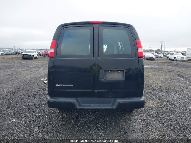 Chevrolet Express 2500 Work Van 2019 1GCWGAFP5K1184381 Image 16