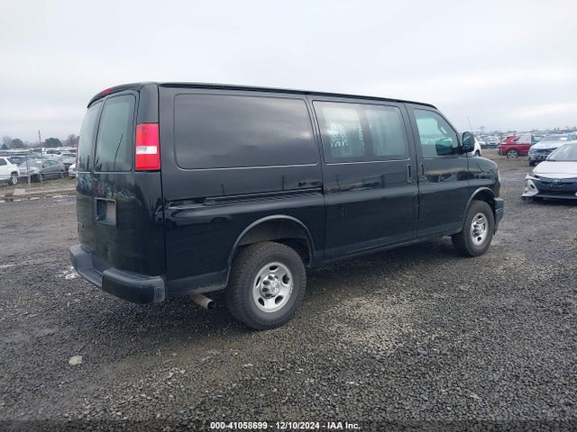 Chevrolet Express 2500 Work Van 2019 1GCWGAFP5K1184381 Image 4