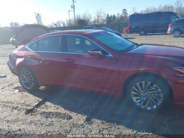 58AFA1C11SU059334 Lexus Es 300h Ultra Luxury