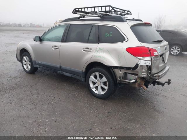 4S4BRBCC5E3313322 Subaru Outback 2.5i Premium