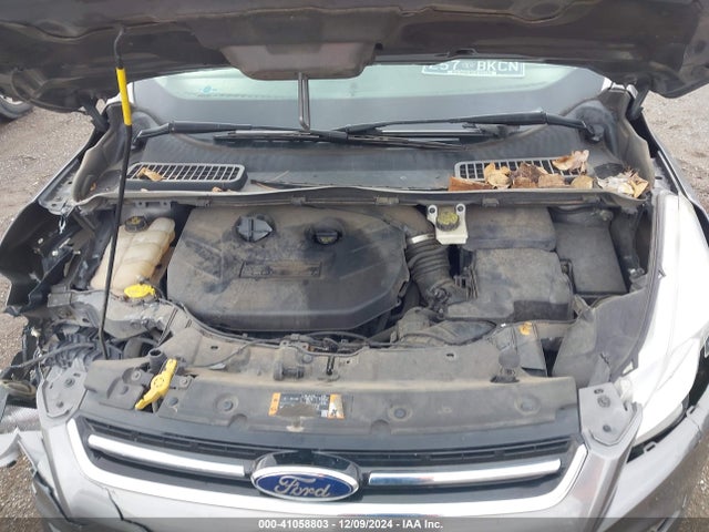 1FMCU0J91EUB29875 Ford Escape Titanium