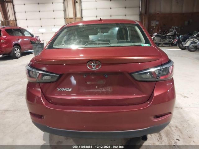 3MYDLBYV6KY503160 Toyota YARIS LE