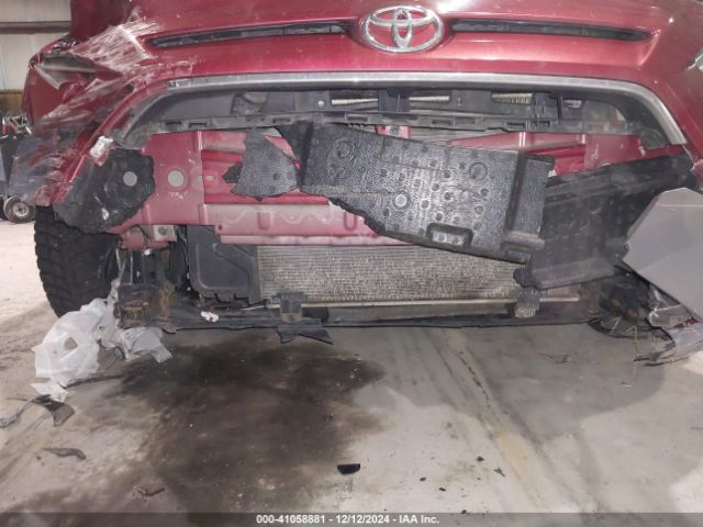 3MYDLBYV6KY503160 Toyota YARIS LE