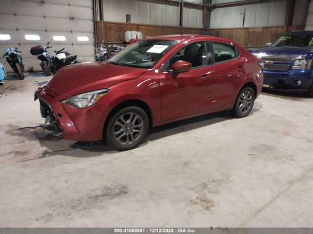 3MYDLBYV6KY503160 Toyota YARIS LE