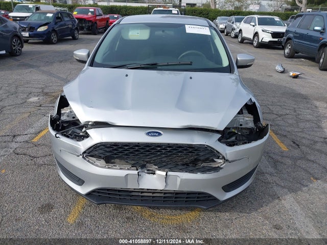 Ford FOCUS SE 2015 1FADP3F23FL205560 Image 13