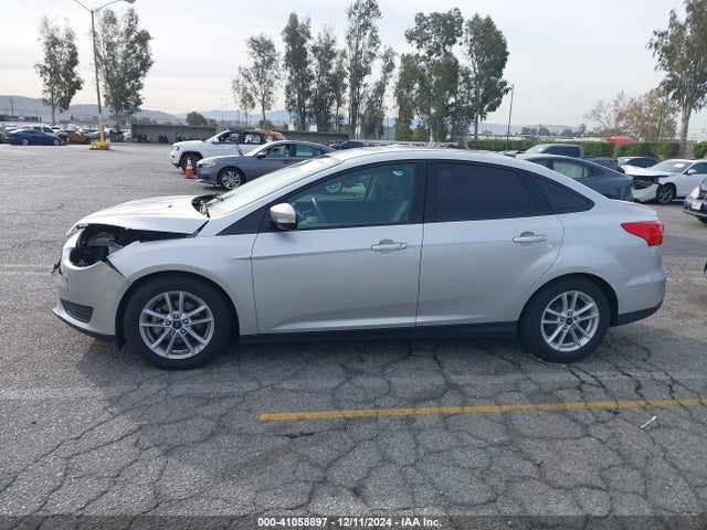 Ford FOCUS SE 2015 1FADP3F23FL205560 Image 15