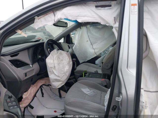 5TDKZ3DC4HS896641 Toyota Sienna Le 8 Passenger