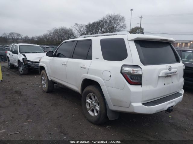 JTEZU5JR5E5083985 Toyota 4RUNNER SR5