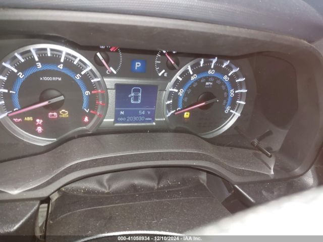 JTEZU5JR5E5083985 Toyota 4RUNNER SR5