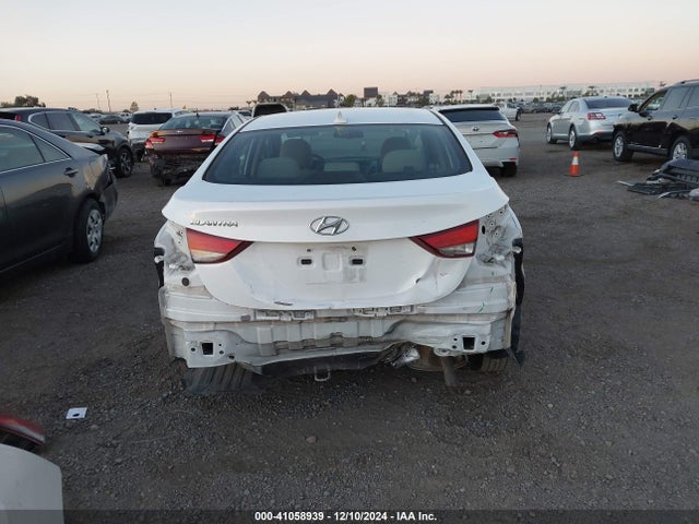 Hyundai ELANTRA SE 2015 5NPDH4AE7FH651147 Image 17