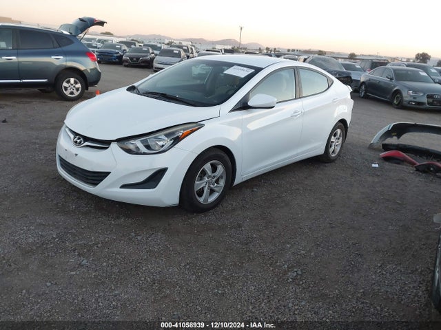 Hyundai ELANTRA SE 2015 5NPDH4AE7FH651147 Image 2