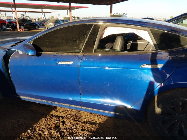Tesla Model S 60/70/75/85 2016 5YJSA1E19GF148365 Image 13