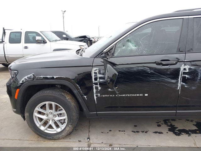 1C4RJKAG7P8816212 Jeep Grand Cherokee L Laredo 4x4