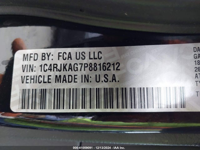1C4RJKAG7P8816212 Jeep Grand Cherokee L Laredo 4x4