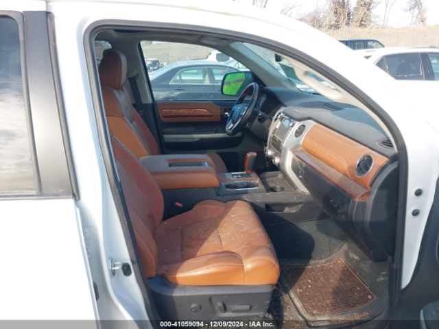 5TFAY5F1XMX020652 Toyota Tundra 1794 Edition