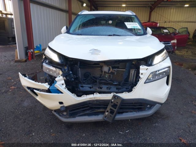 5N1AT3CA8MC754037 Nissan Rogue Sl Fwd