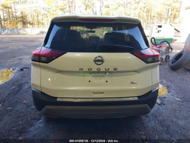 5N1AT3CA8MC754037 Nissan Rogue Sl Fwd