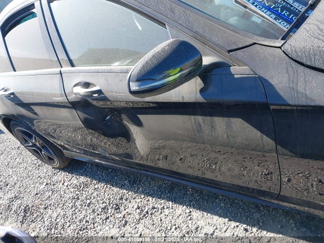W1KWF8DB0MR611513 Mercedes-Benz C 300 Sedan