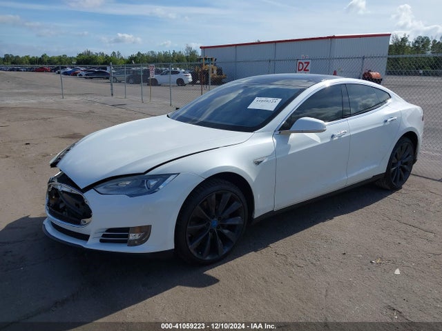 2013 TESLA MODEL S 5YJSA1CP0DFP07126 Photo 1