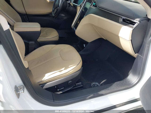 2013 TESLA MODEL S 5YJSA1CP0DFP07126 Photo 4