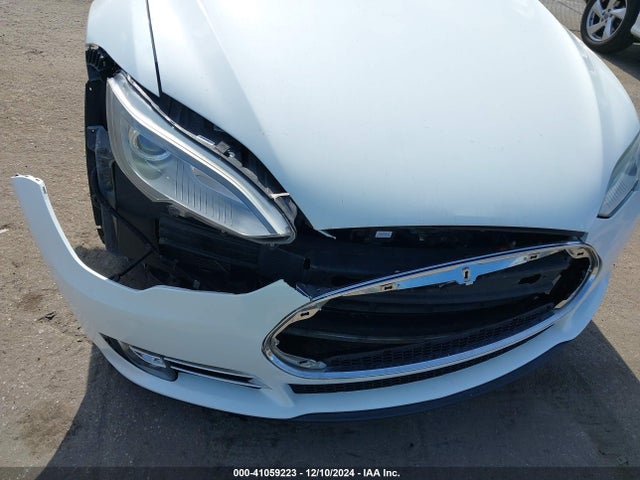 2013 TESLA MODEL S 5YJSA1CP0DFP07126 Photo 5