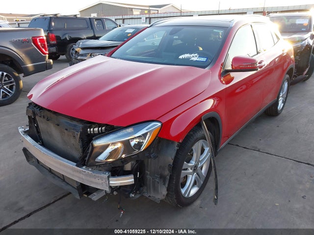 WDCTG4EB4JJ421364 Mercedes-Benz GLA 250