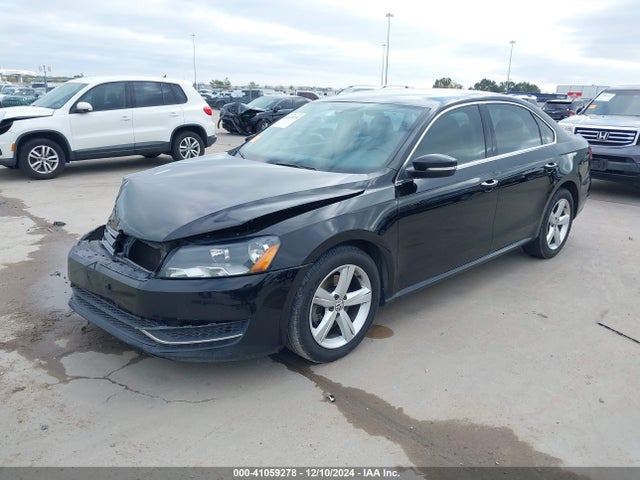 1VWBH7A30EC017869 Volkswagen Passat 2.5l Se