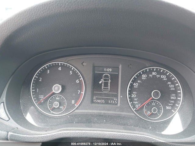 1VWBH7A30EC017869 Volkswagen Passat 2.5l Se