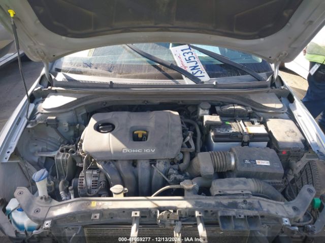 5NPD84LF4HH014497 Hyundai ELANTRA SE