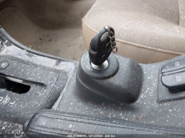 2003 SAAB 9-5 YS3ED49Z833038042 Photo 10