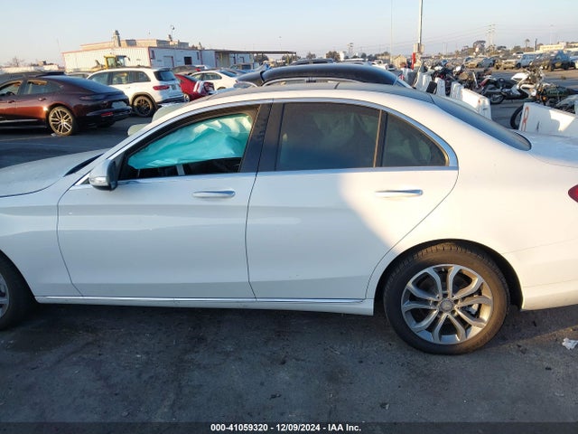 55SWF4KB1FU047304 Mercedes-Benz C 300 4matic/luxury 4matic/sport 4matic