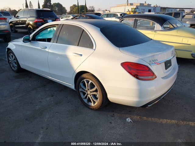 55SWF4KB1FU047304 Mercedes-Benz C 300 4matic/luxury 4matic/sport 4matic