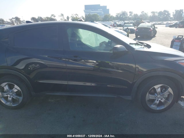 3CZRU5H36KG708396 Honda HR-V LX