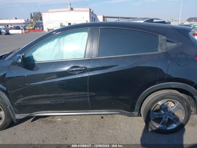 3CZRU5H36KG708396 Honda HR-V LX