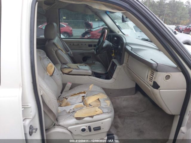 2006 CADILLAC ESCALADE ESV 3GYFK66N06G117909 Photo 4