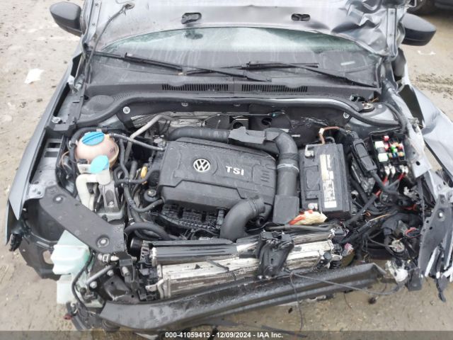 3VWD17AJ0GM411109 Volkswagen Jetta 1.8t Sport