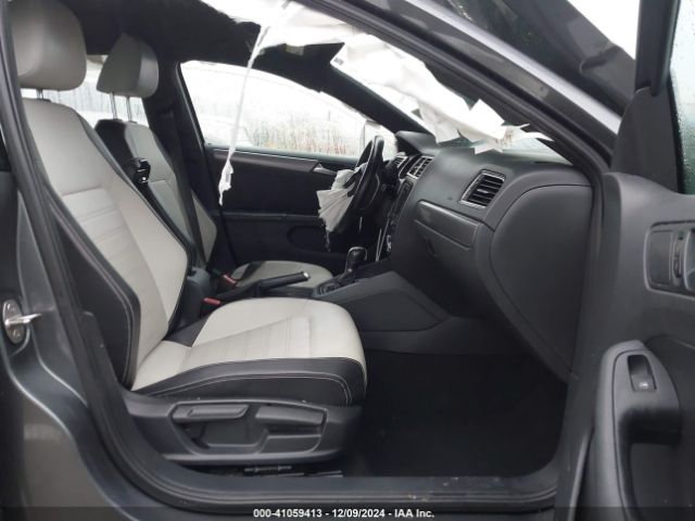 3VWD17AJ0GM411109 Volkswagen Jetta 1.8t Sport