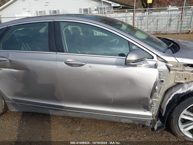 Lincoln MKZ 2016 3LN6L2J93GR618557 Image 17