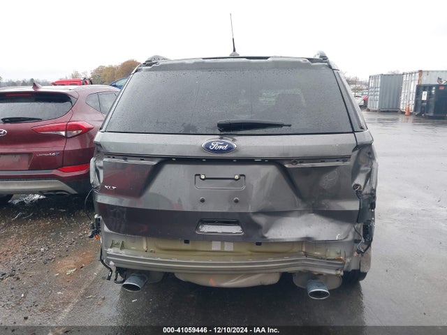 Ford EXPLORER XLT 2018 1FM5K7D84JGB62808 Image 16