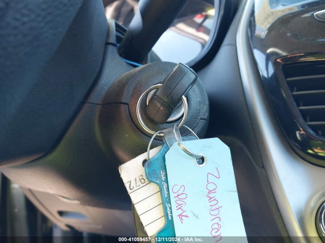 Chevrolet Spark Ls Cvt 2017 KL8CB6SA0HC839620 Image 11