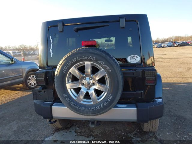 1C4BJWEG7EL322316 Jeep Wrangler Unlimited Sahara