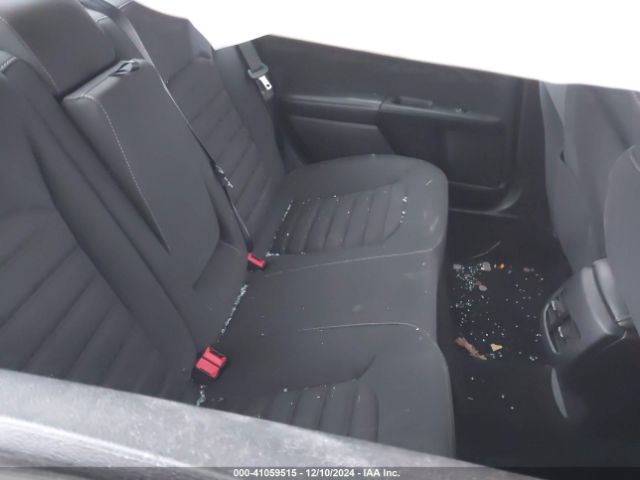 3FA6P0H77JR165624 Ford FUSION SE