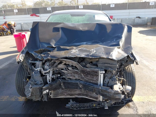 5NPD84LF5JH213984 Hyundai ELANTRA SEL