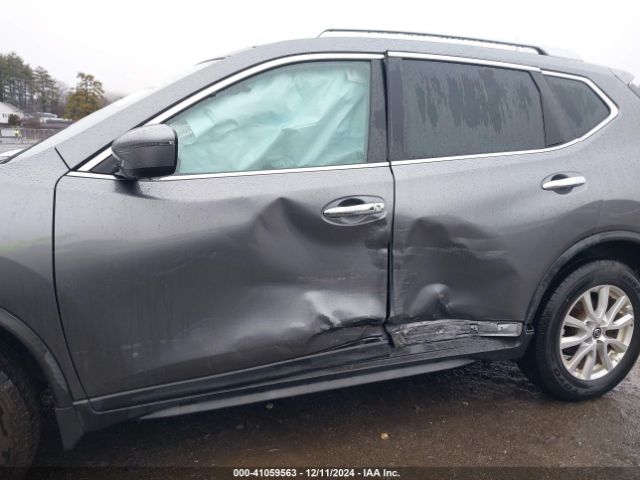 KNMAT2MV8JP614722 Nissan ROGUE SV