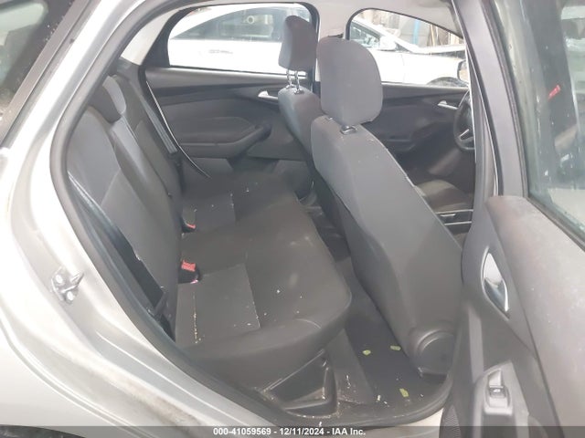 Ford FOCUS SE 2015 1FADP3F2XFL239320 Image 8