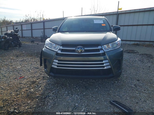 5TDBZRFHXJS888951 Toyota Highlander Le